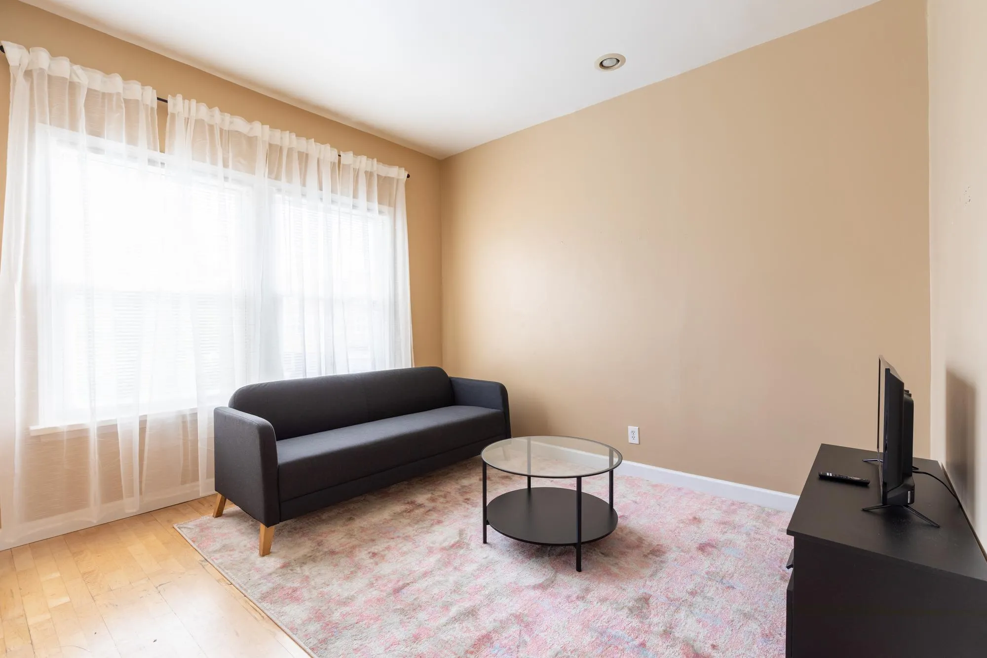 1537 W BARRY AVE 60657-unit#2-Chicago-IL