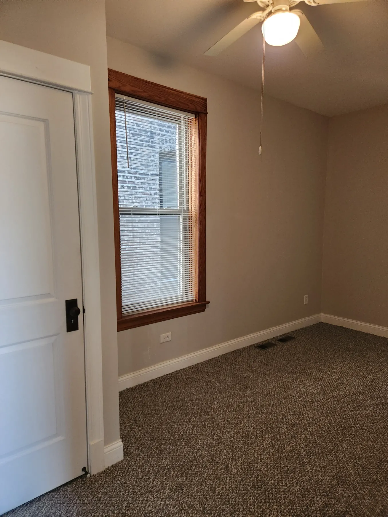 3221 W BEACH AVE 60651-unit#001-Chicago-IL