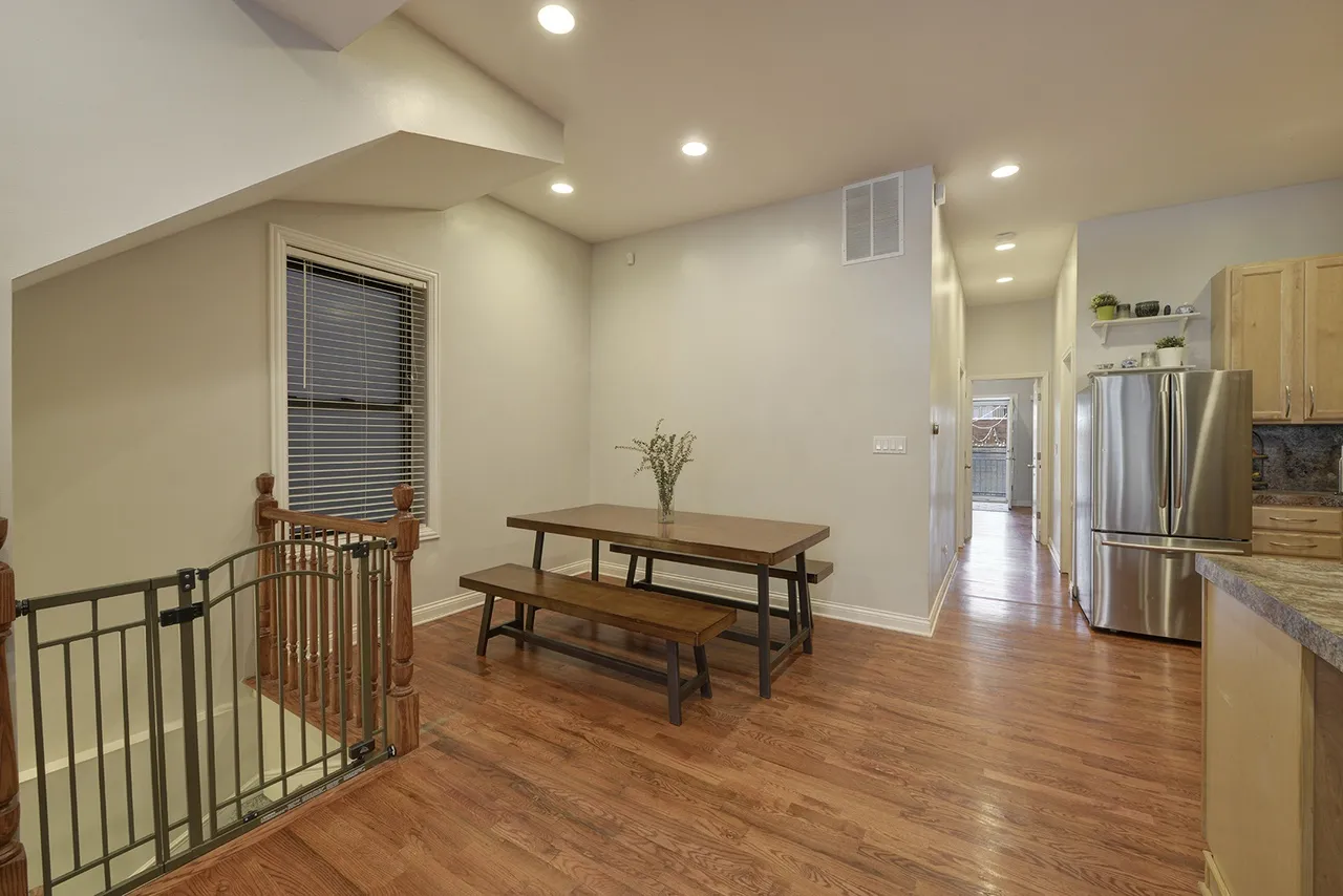 1111 N MOZART ST 60622-unit#01-Chicago-IL