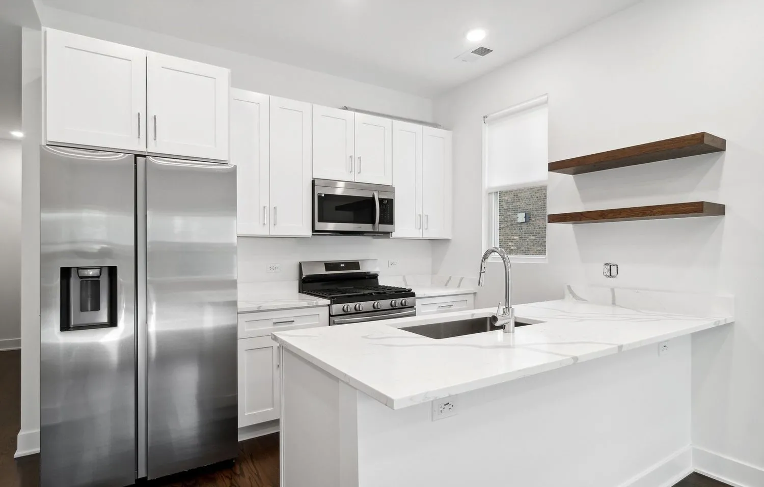 3087 N ELBRIDGE AVE 60618-unit#2F-Chicago-IL