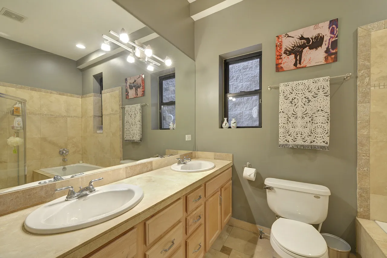 1111 N MOZART ST 60622-unit#01-Chicago-IL