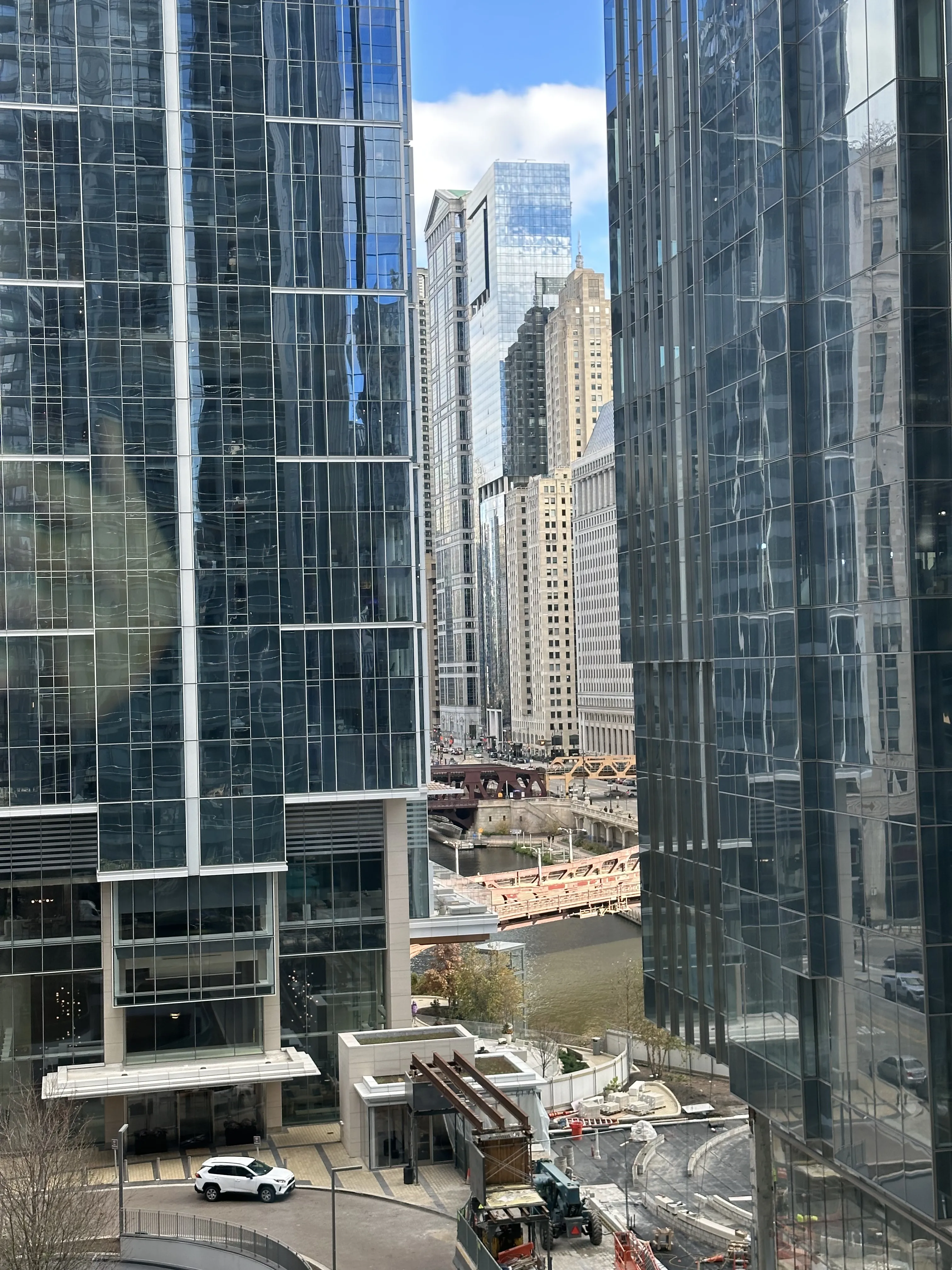 343 W WOLF POINT PLAZA 60654-Wolf Point West-unit#811-Chicago-IL