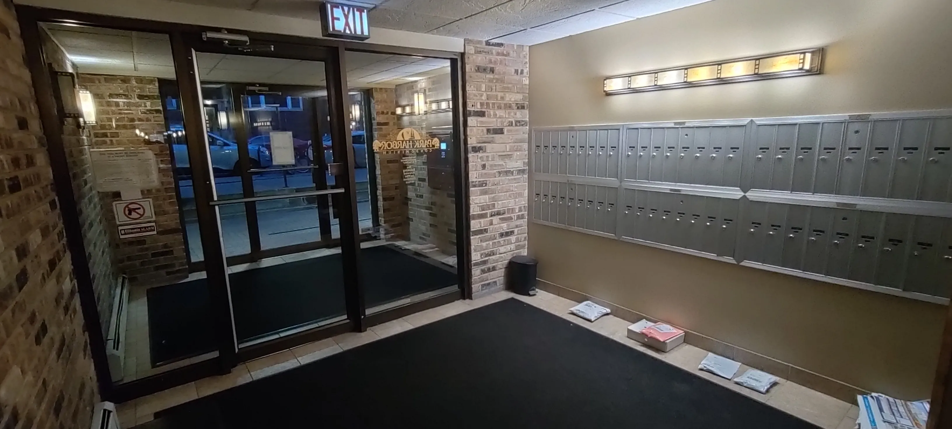 3620 N PINE GROVE AVE 60613-unit#410-Chicago-IL