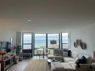 1749 N WELLS ST 60614-K Squared -unit#2110-Chicago-IL