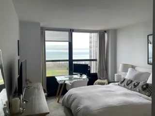 1749 N WELLS ST 60614-K Squared -unit#2110-Chicago-IL