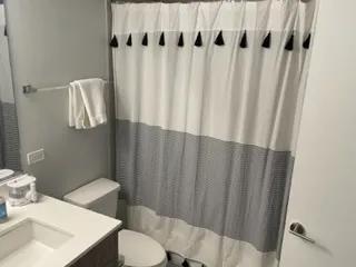 1749 N WELLS ST 60614-K Squared -unit#2110-Chicago-IL