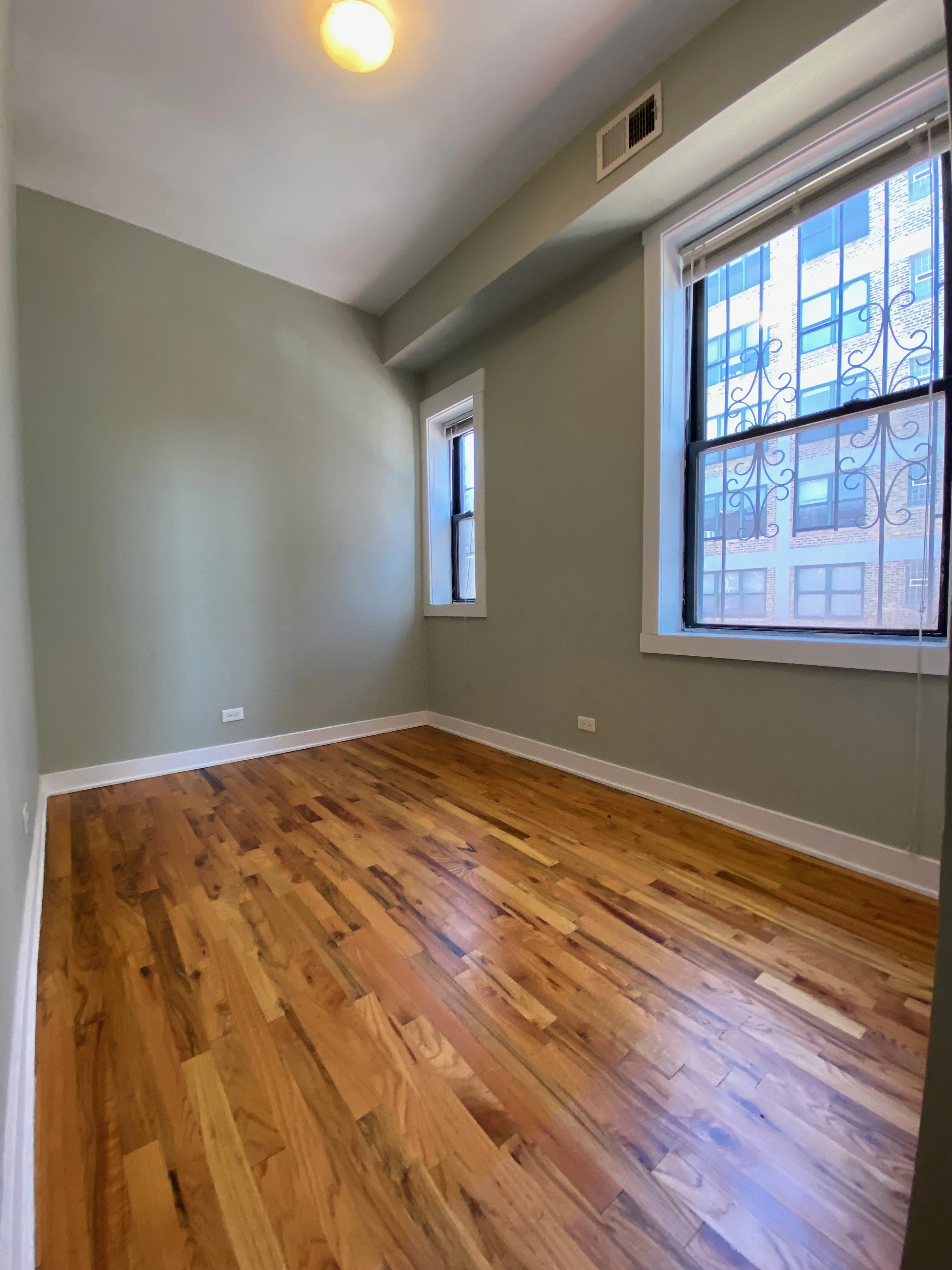 856 W MONTROSE AVE 60613-unit#2A-Chicago-IL