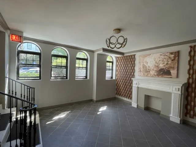 1824 N LINCOLN PARK WEST 60614-Park West Apartments-unit#306A-Chicago-IL