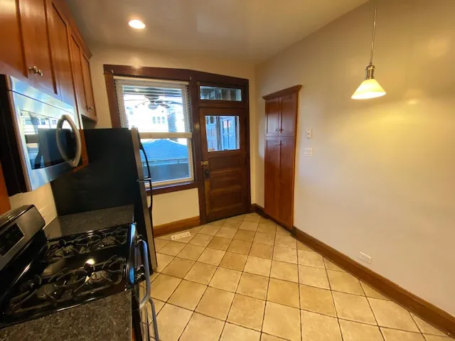 1436 W OLIVE AVE 60660-unit#1-Chicago-IL