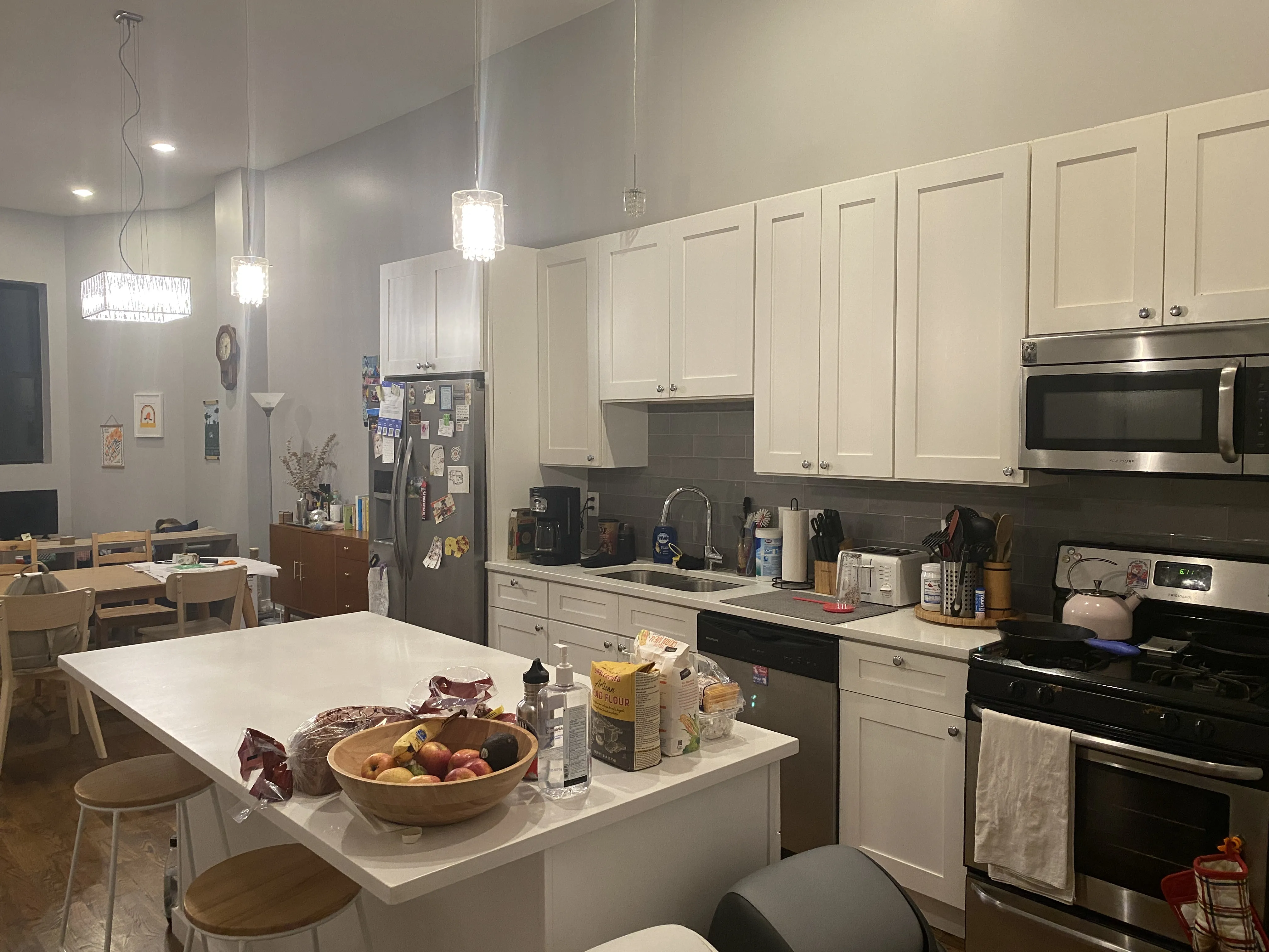 7064 N CLARK ST 60626-unit#301-Chicago-IL