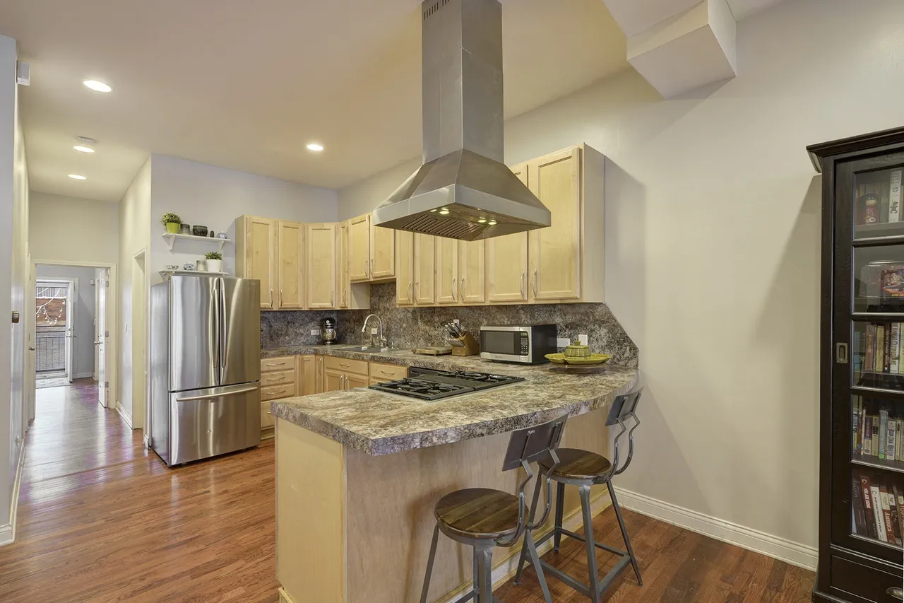 1111 N MOZART ST 60622-unit#01-Chicago-IL