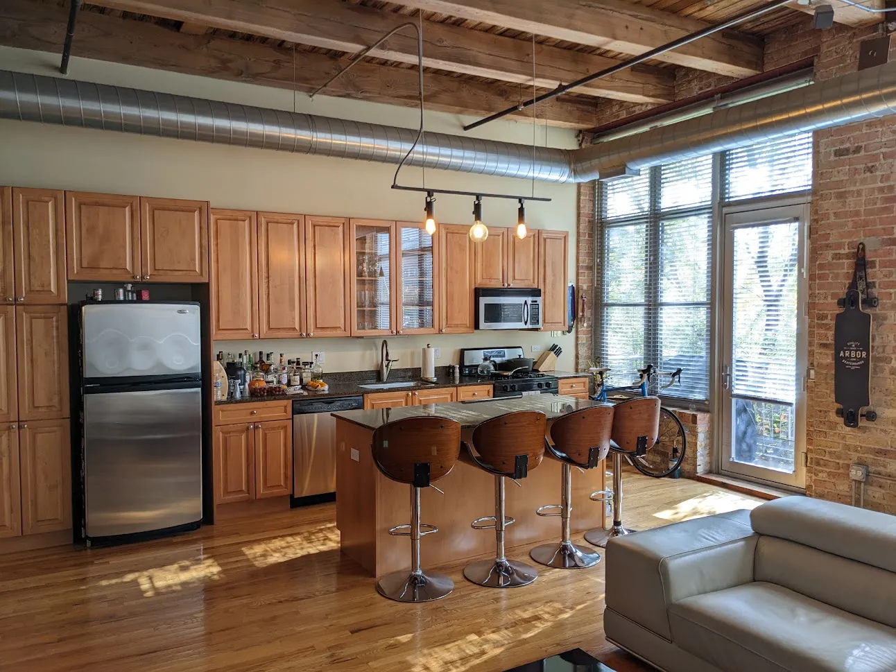 2111 W CHURCHL ST 60647-unit#209-Chicago-IL