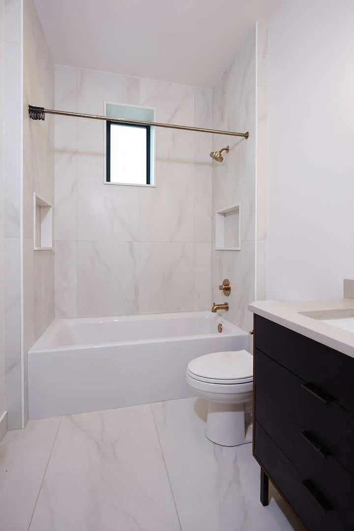 2857 N TROY ST 60618-unit#Apt1-Chicago-IL