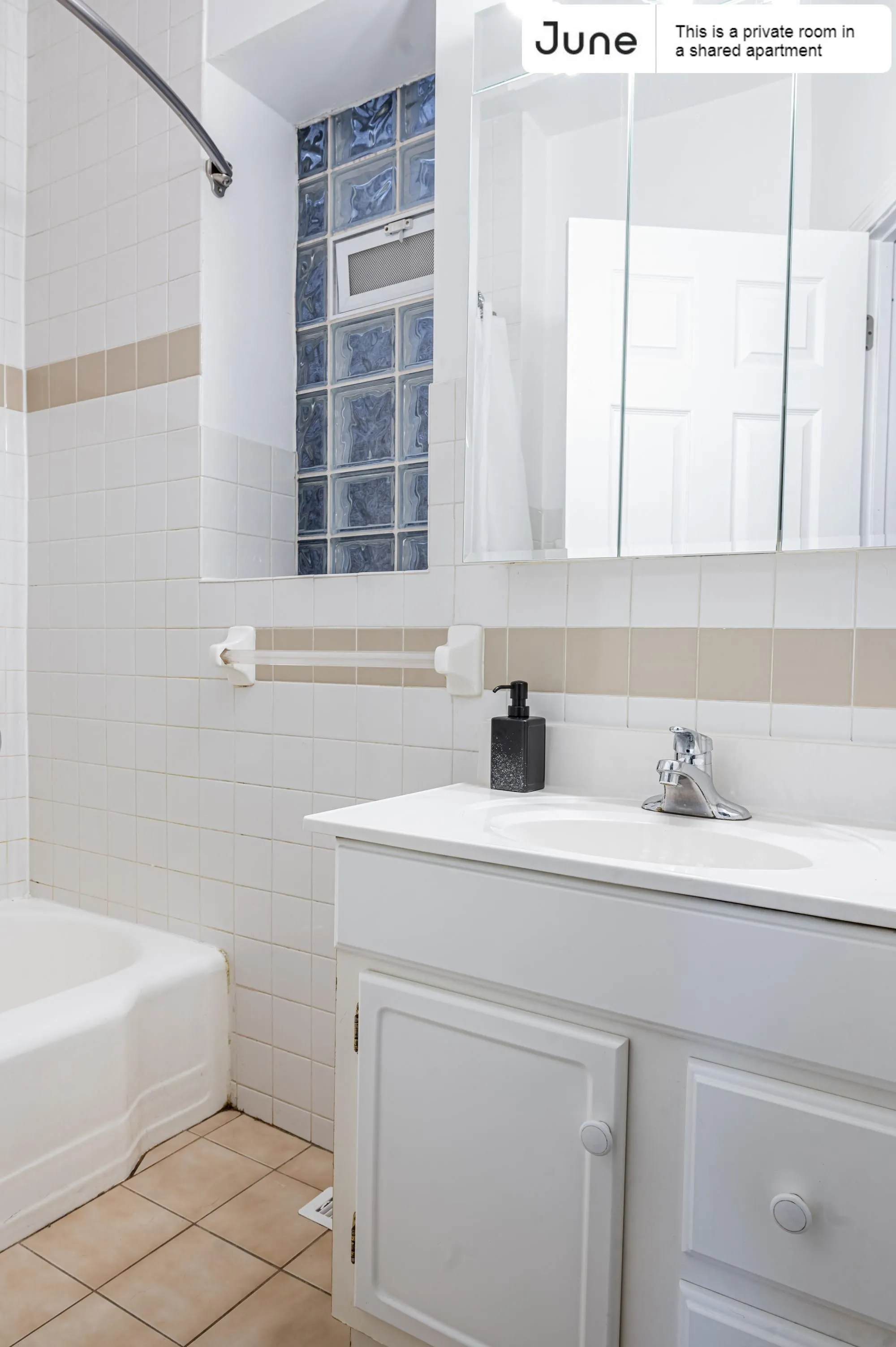 3730 N ASHLAND AVE 60613-unit#Apt 1-Chicago-IL