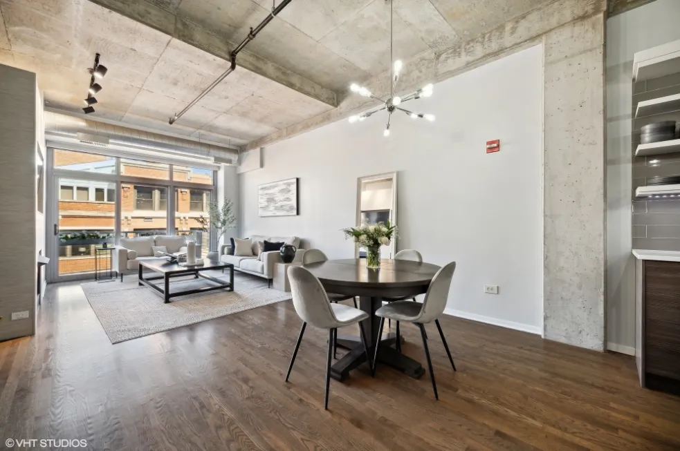 933 W VAN BUREN ST 60607-unit#0804-Chicago-IL