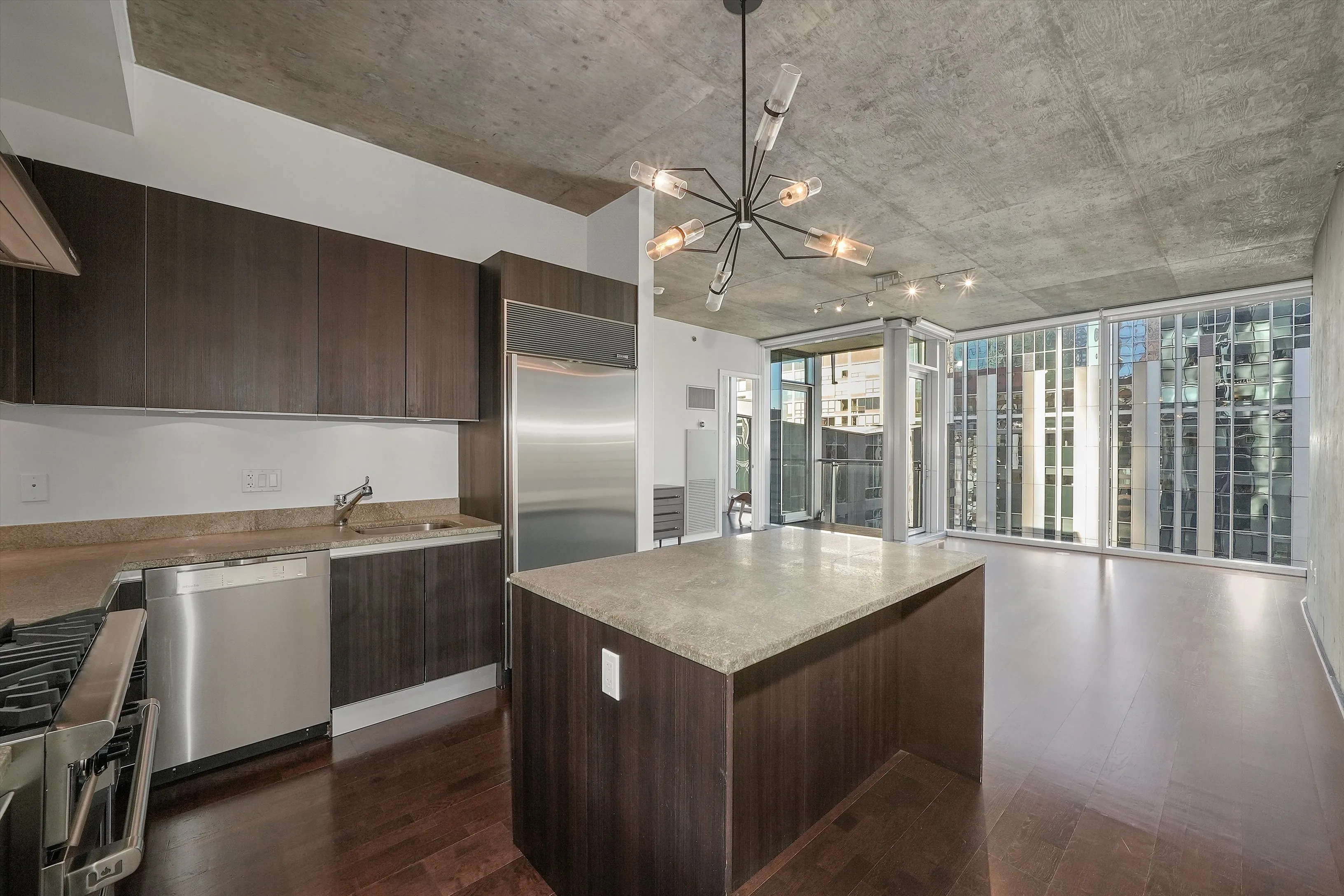 600 N FAIRBANKS CT 60611-unit#1905-Chicago-IL