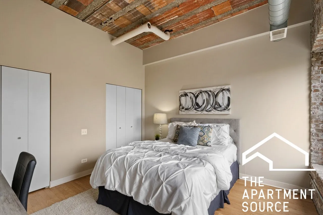 222 S RACINE AVE 60607-unit#302-Chicago-IL