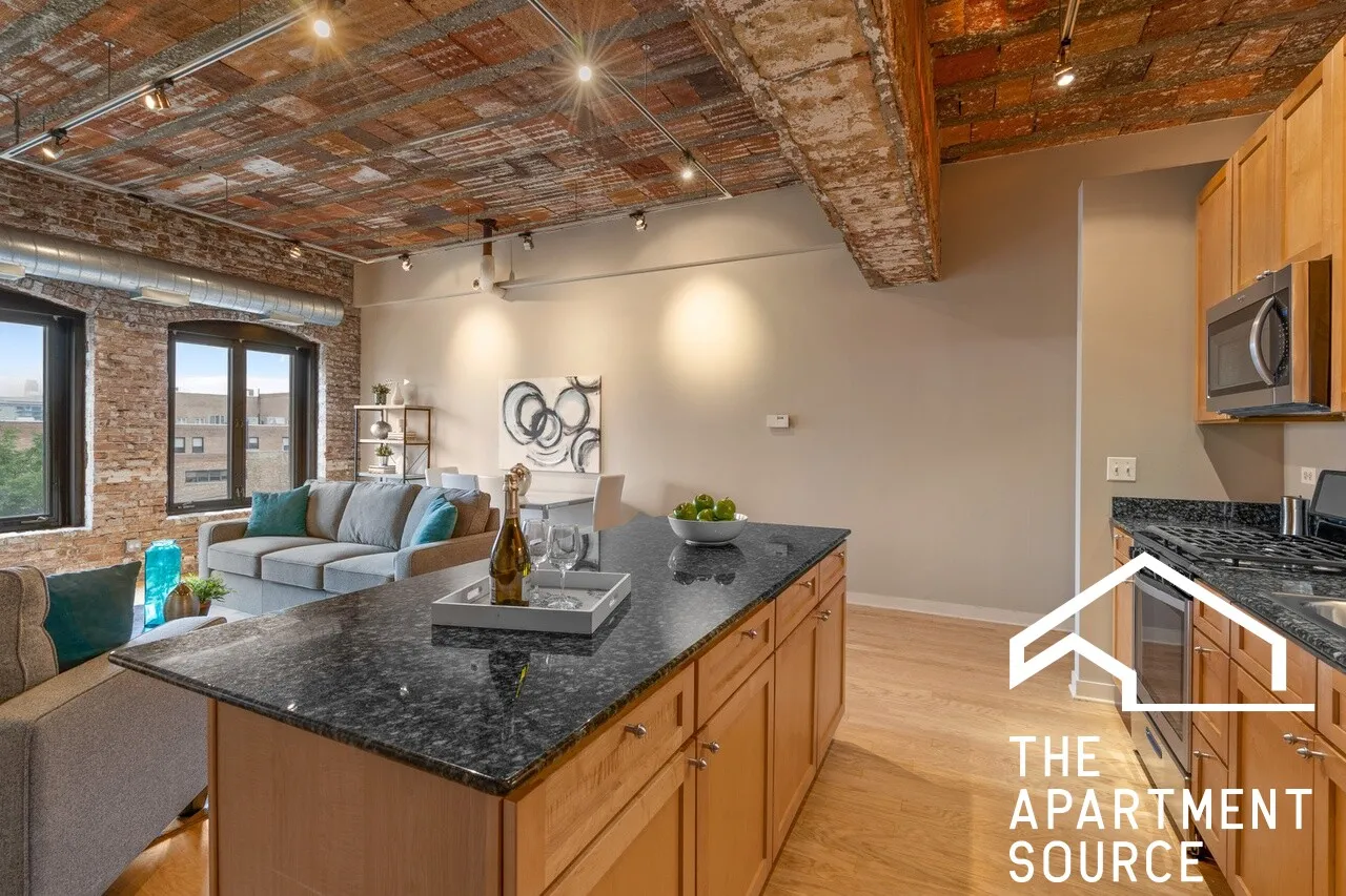 222 S RACINE AVE 60607-unit#302-Chicago-IL