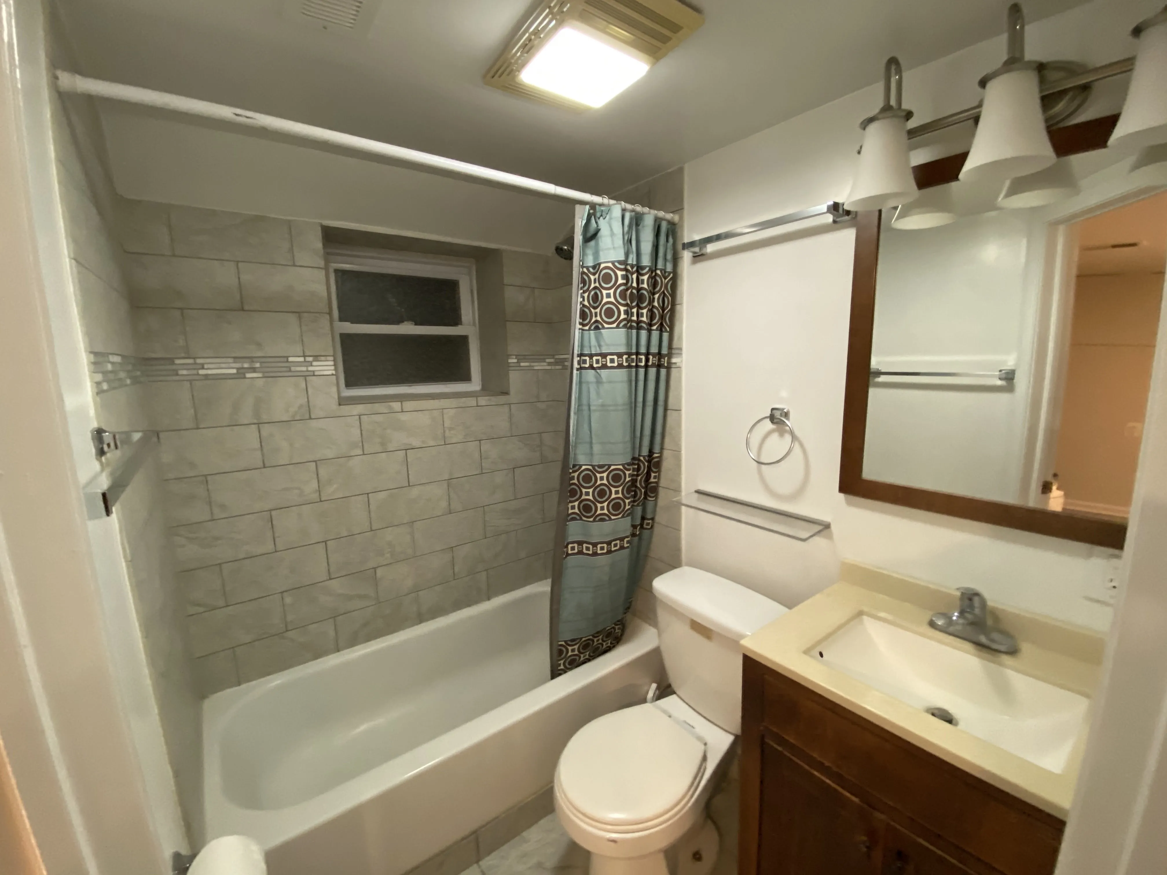 4126 W NEWPORT AVE 60641-unit#01-Chicago-IL