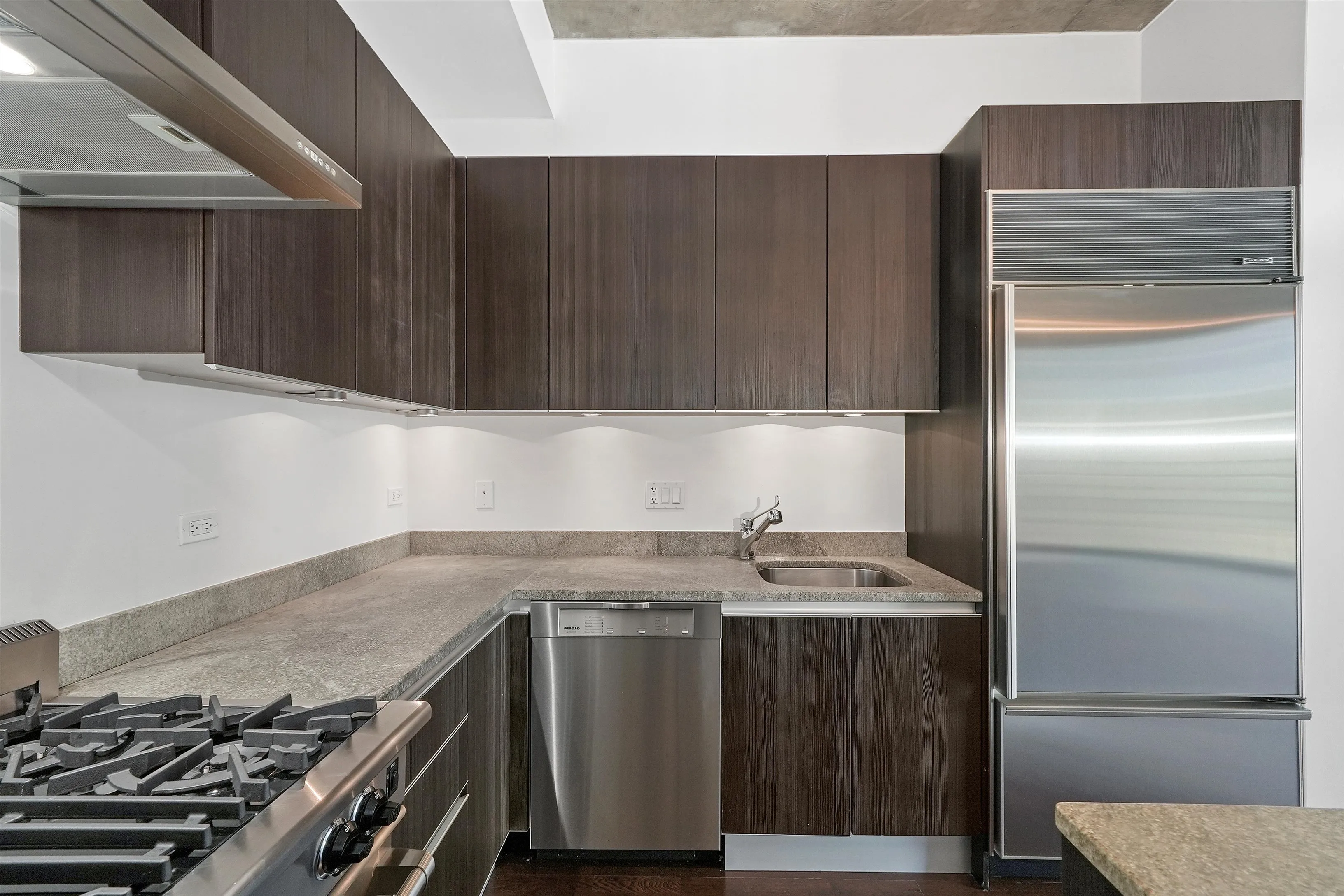 600 N FAIRBANKS CT 60611-unit#1905-Chicago-IL