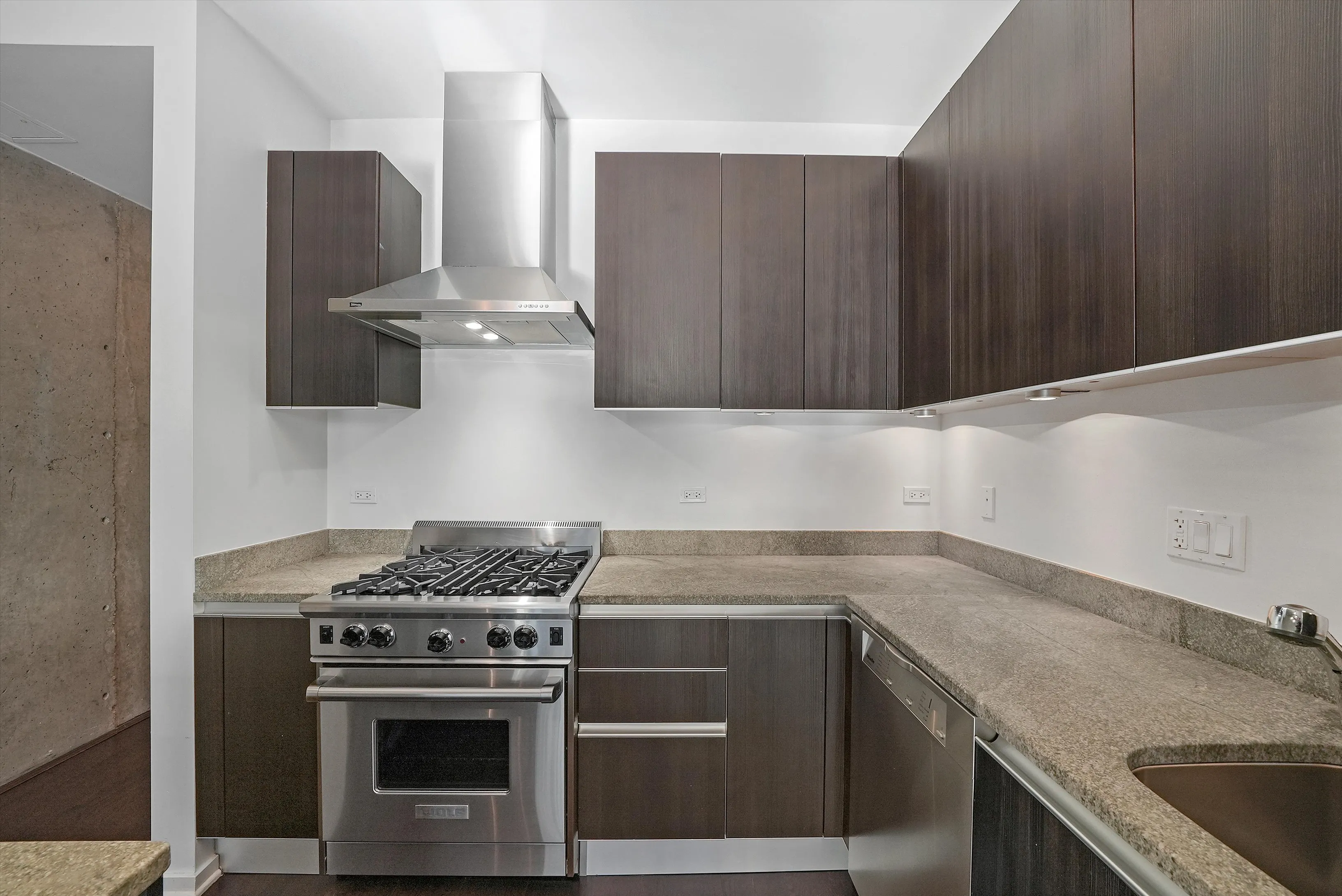 600 N FAIRBANKS CT 60611-unit#1905-Chicago-IL