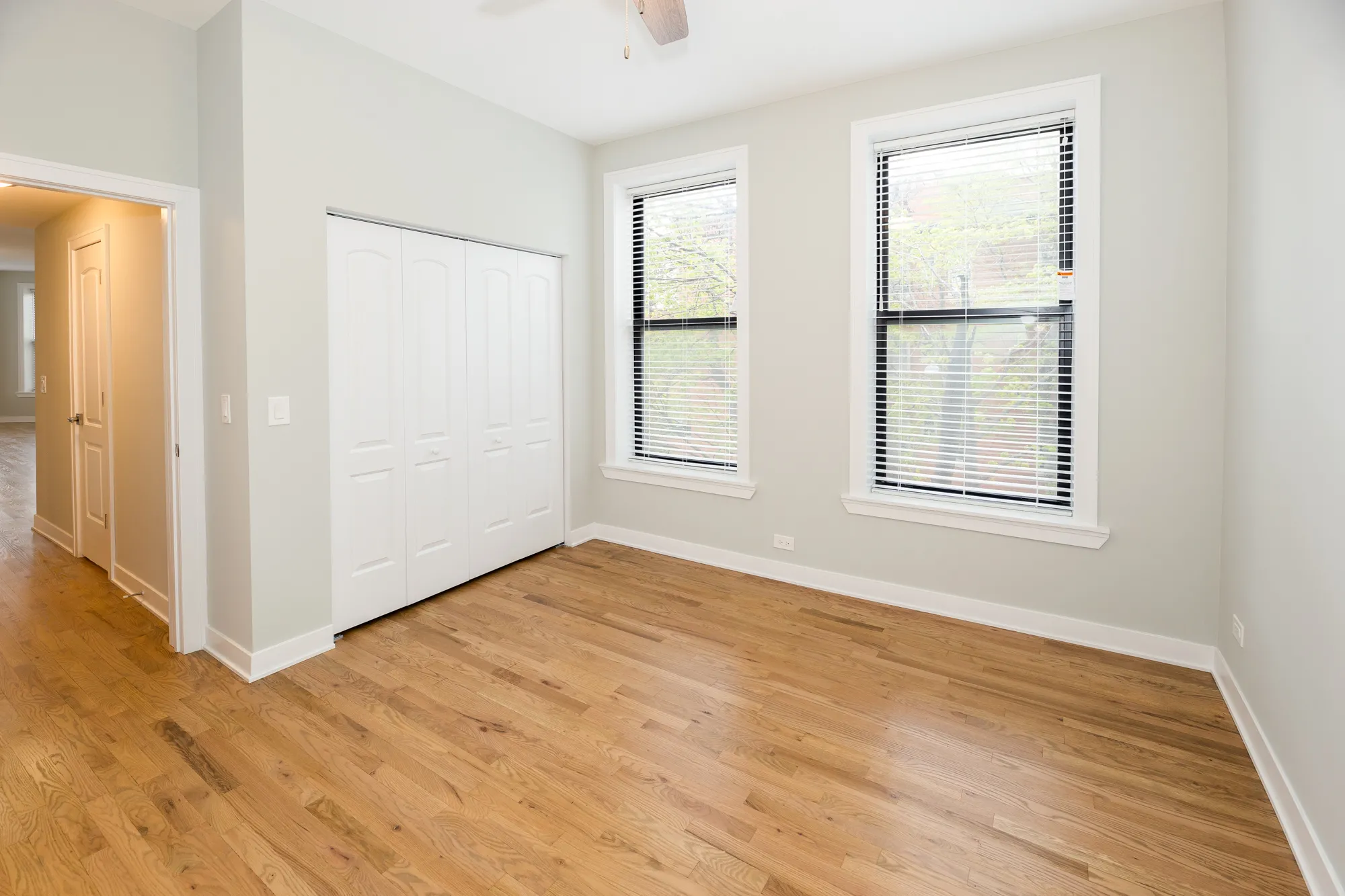 2922 W LOGAN BLVD 60647-unit#2E-Chicago-IL