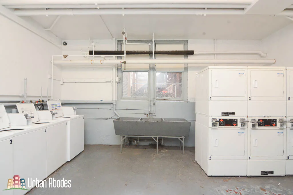 1209 W SHERWIN AVE 60626-unit#806-Chicago-IL