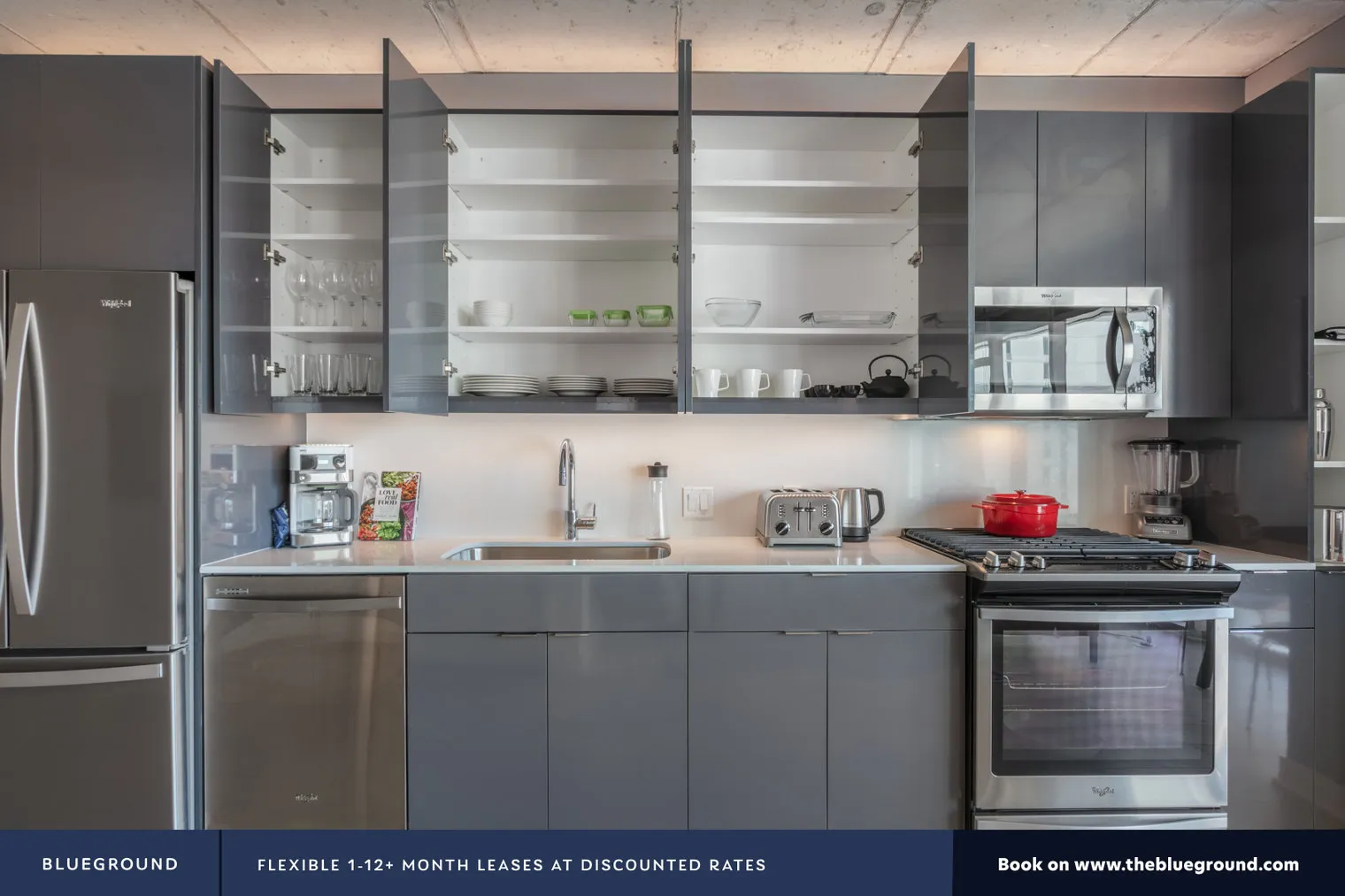 311 W LINOIS ST 60654-3Eleven-unit#ID153-Chicago-IL