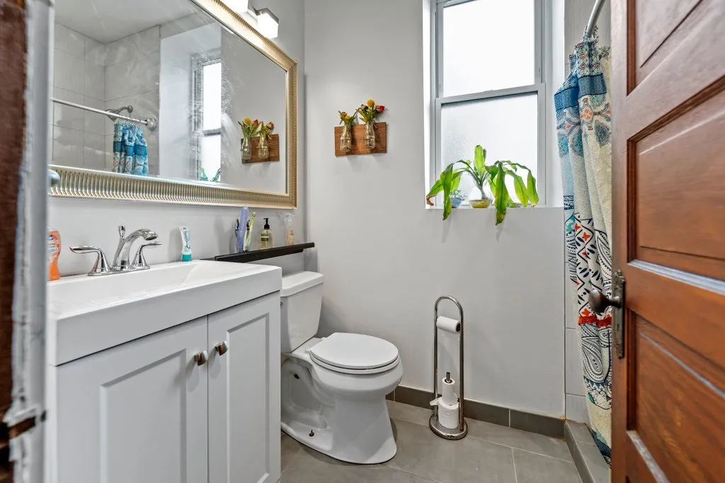 1857 S CALIFORNIA AVE 60608-SoCal-unit#01-Chicago-IL