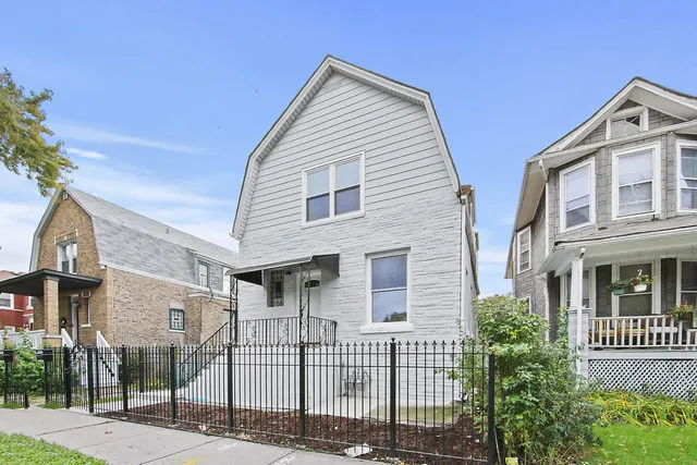 4125 W SCHOOL ST 60641-unit#1-Chicago-IL