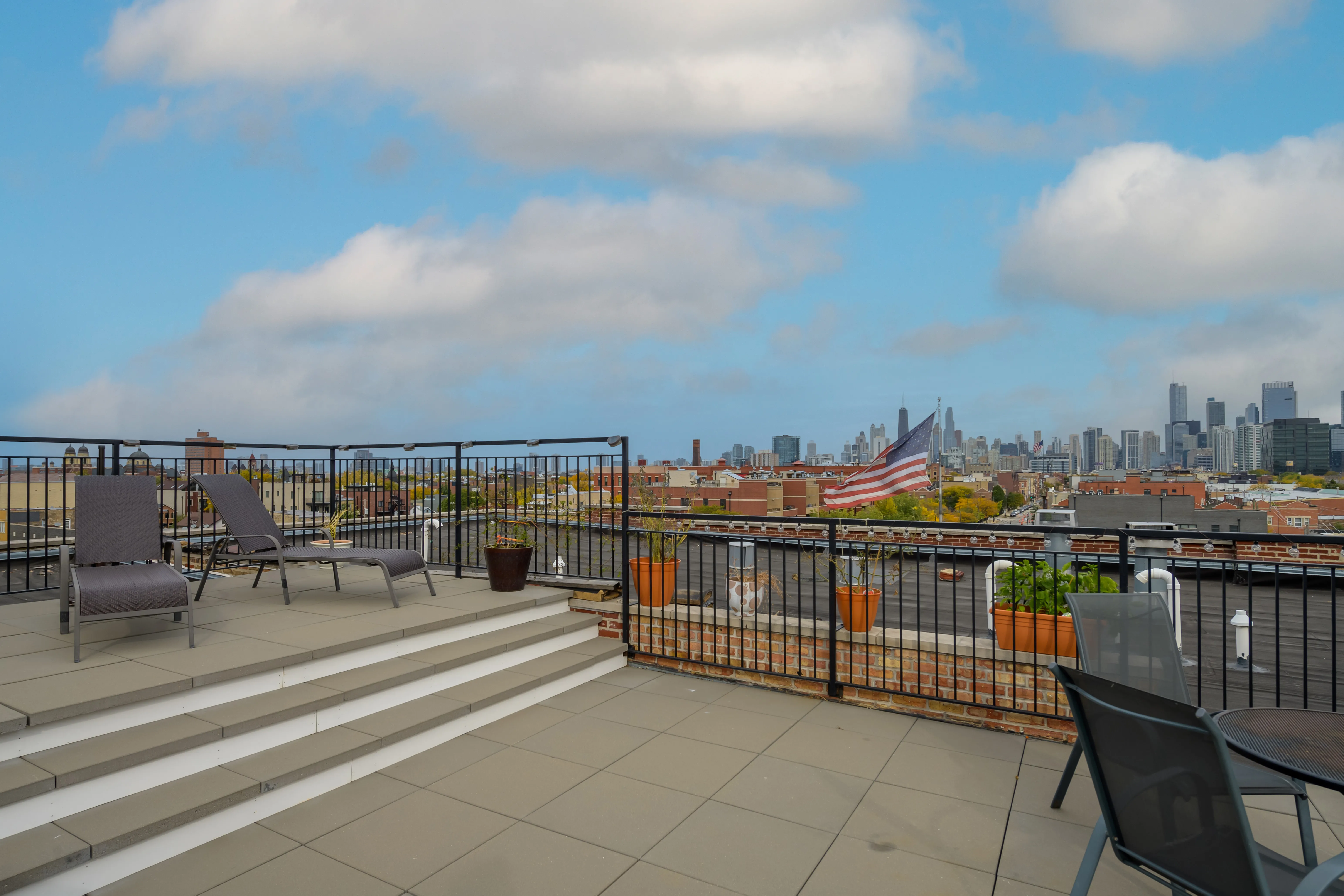 464 N ASHLAND AVE 60642-unit#02B-Chicago-IL