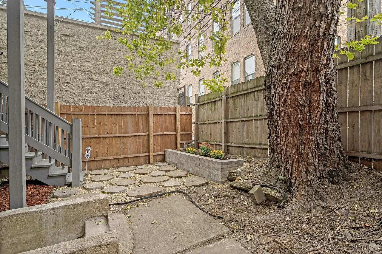 2067 N HOYNE AVE 60647-unit#1-Chicago-IL