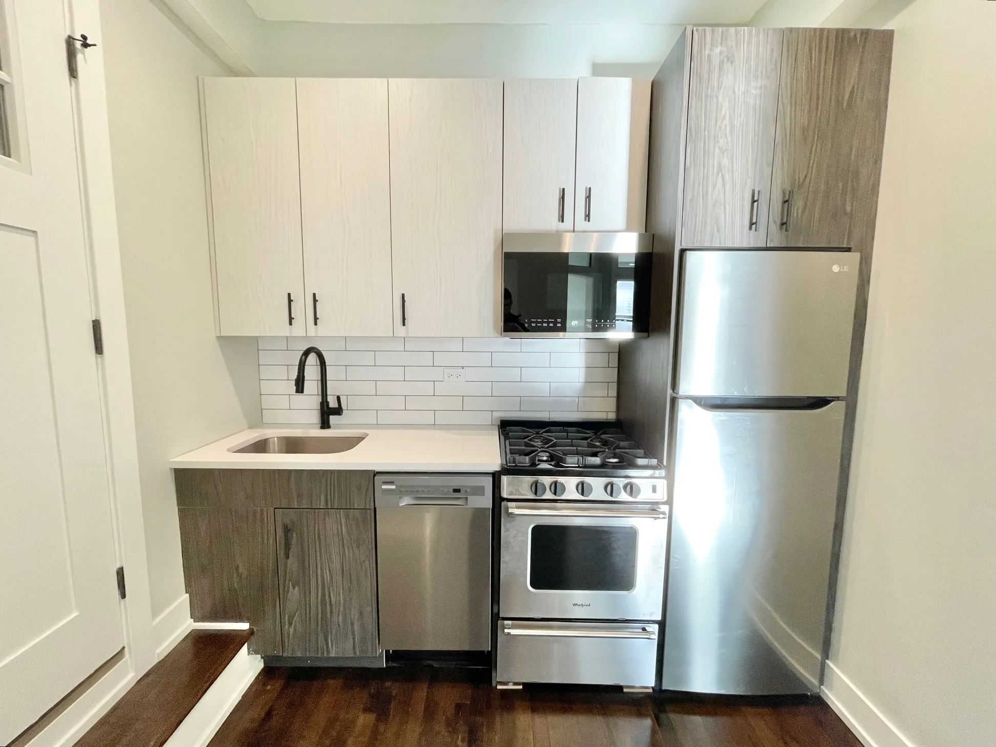 2957 N MWAUKEE AVE 60618-unit#S2-Chicago-IL