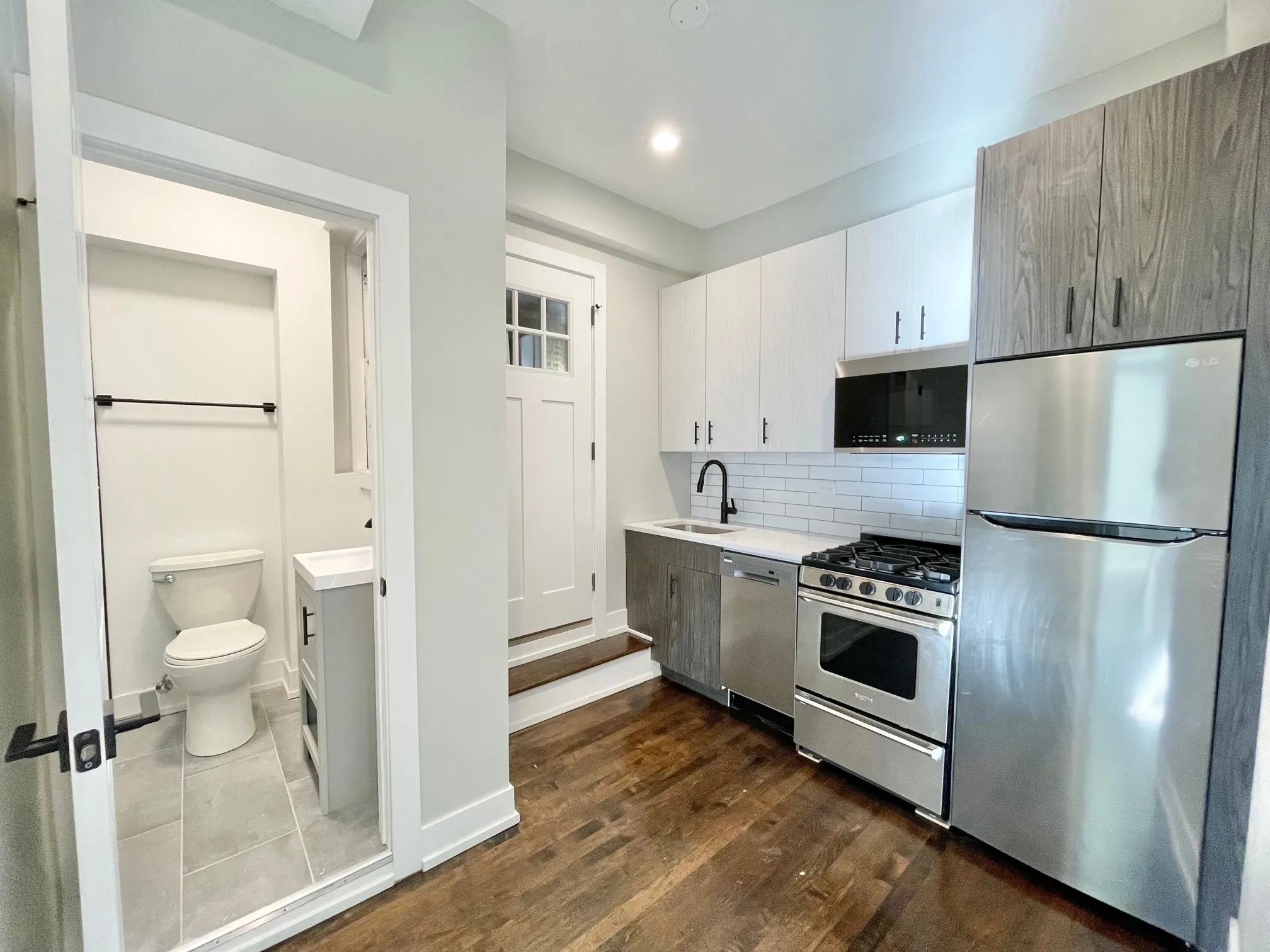 2957 N MWAUKEE AVE 60618-unit#S2-Chicago-IL