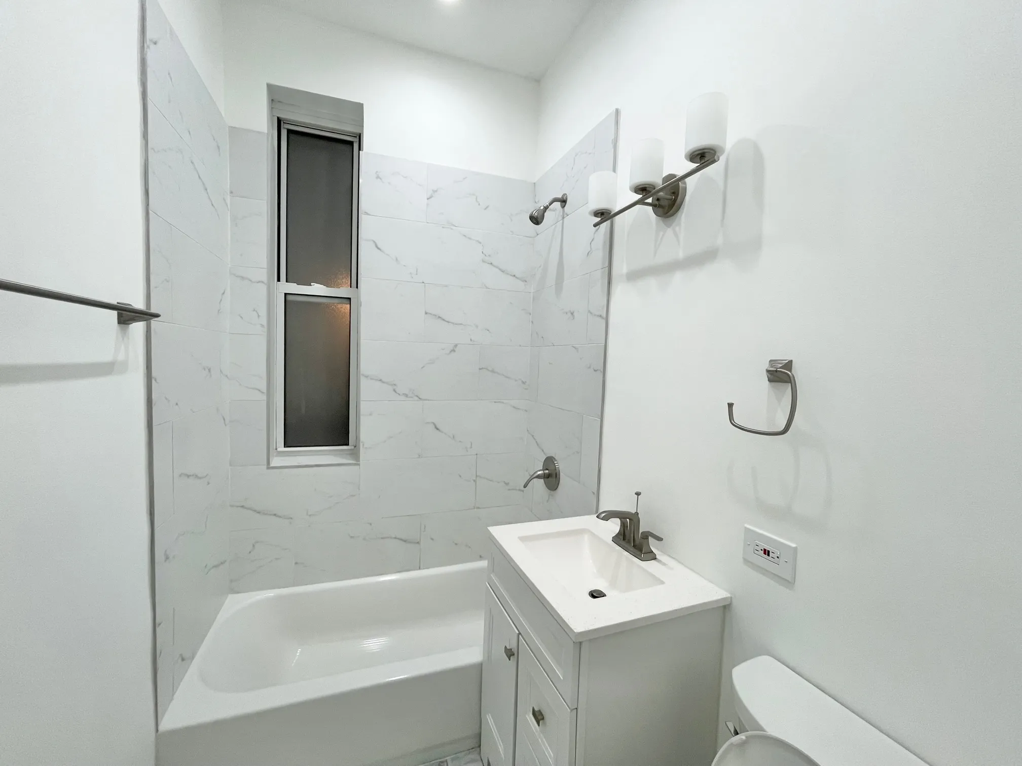 1140 N WINCHESTER AVE 60622-unit#001-R-Chicago-IL