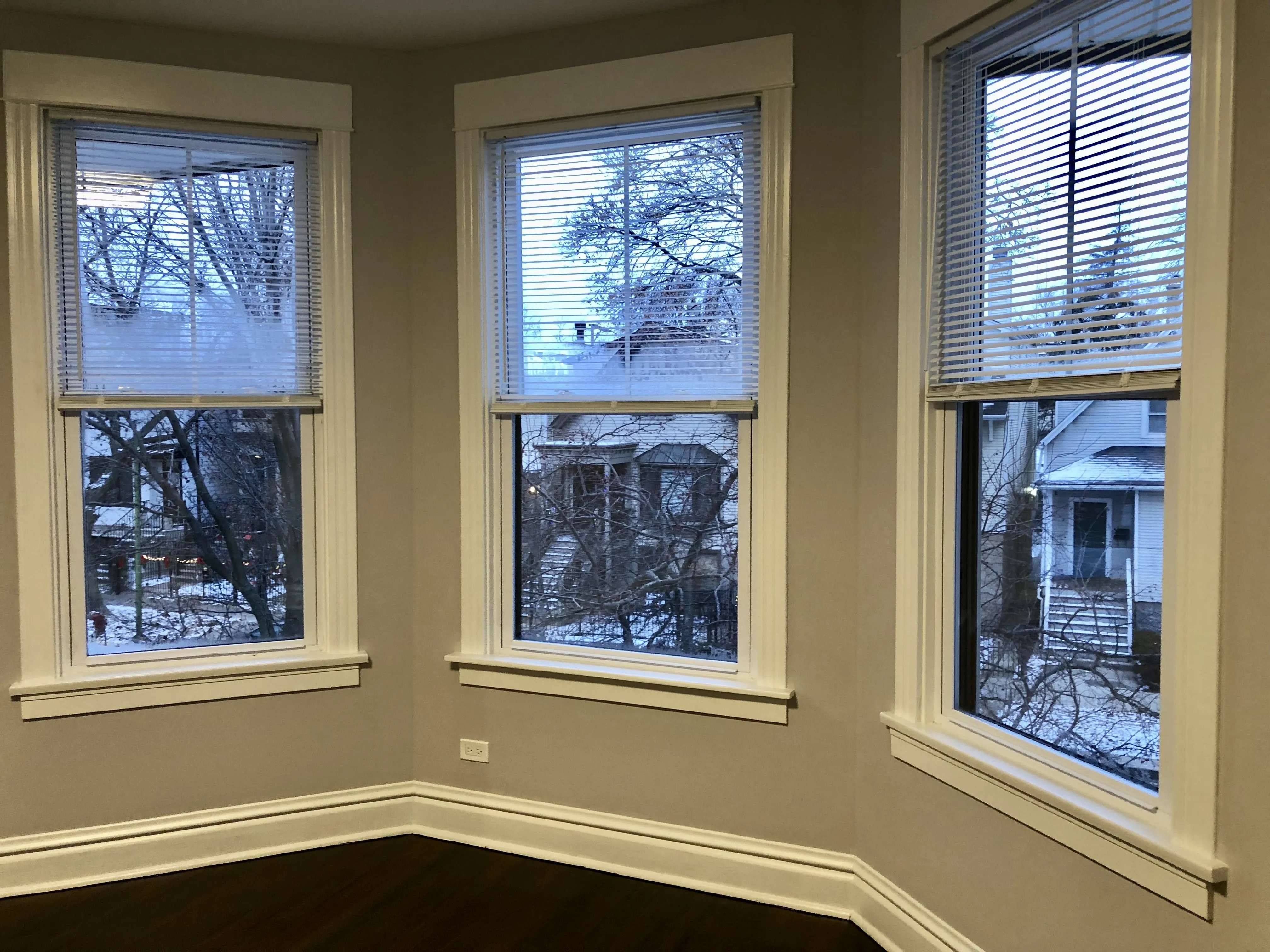 1923 W MELROSE ST 60657-1923 W Melrose-unit#2-Chicago-IL