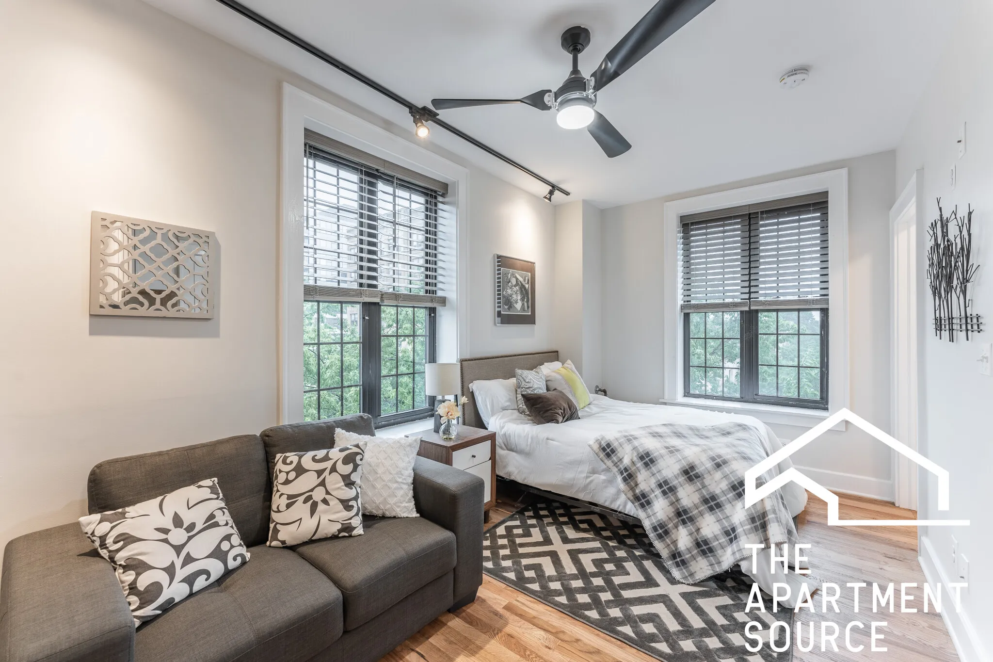 4526 N SHERIDAN RD 60640-unit#0305-Chicago-IL