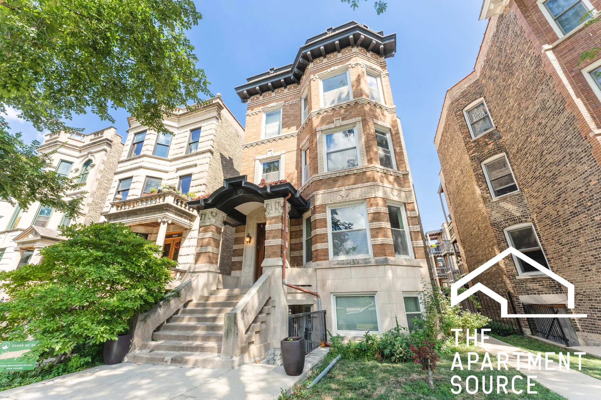 3040 W LOGAN BLVD 60647-Logan Boulevard Apartments-unit#2-Chicago-IL