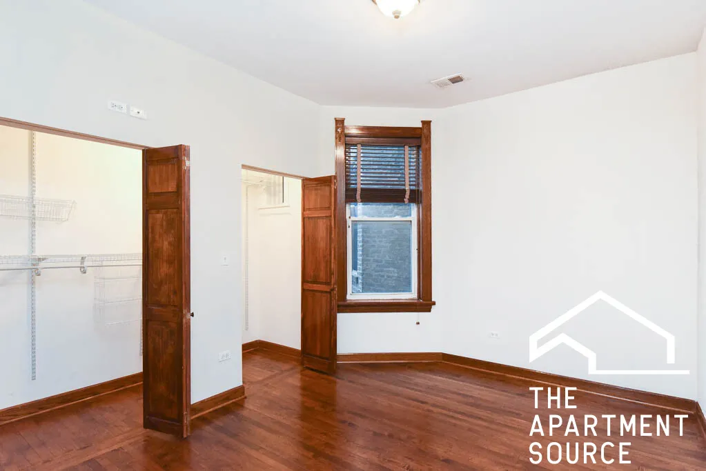 3040 W LOGAN BLVD 60647-Logan Boulevard Apartments-unit#2-Chicago-IL