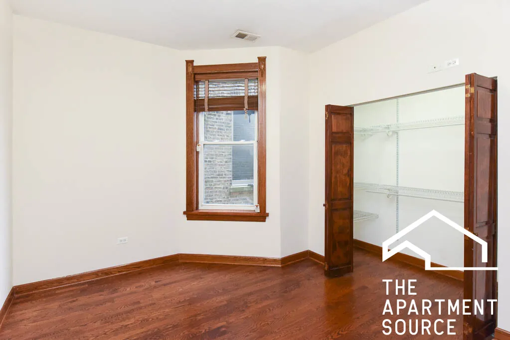 3040 W LOGAN BLVD 60647-Logan Boulevard Apartments-unit#2-Chicago-IL