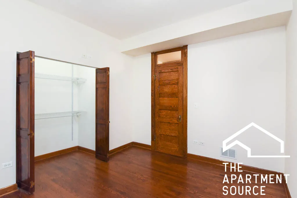 3040 W LOGAN BLVD 60647-Logan Boulevard Apartments-unit#2-Chicago-IL