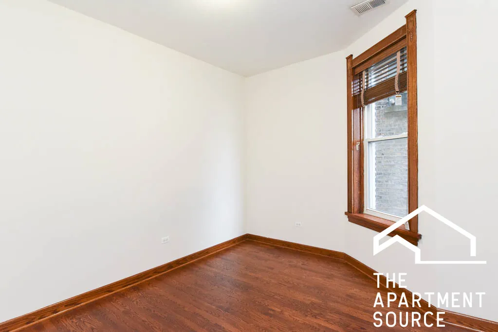 3040 W LOGAN BLVD 60647-Logan Boulevard Apartments-unit#2-Chicago-IL