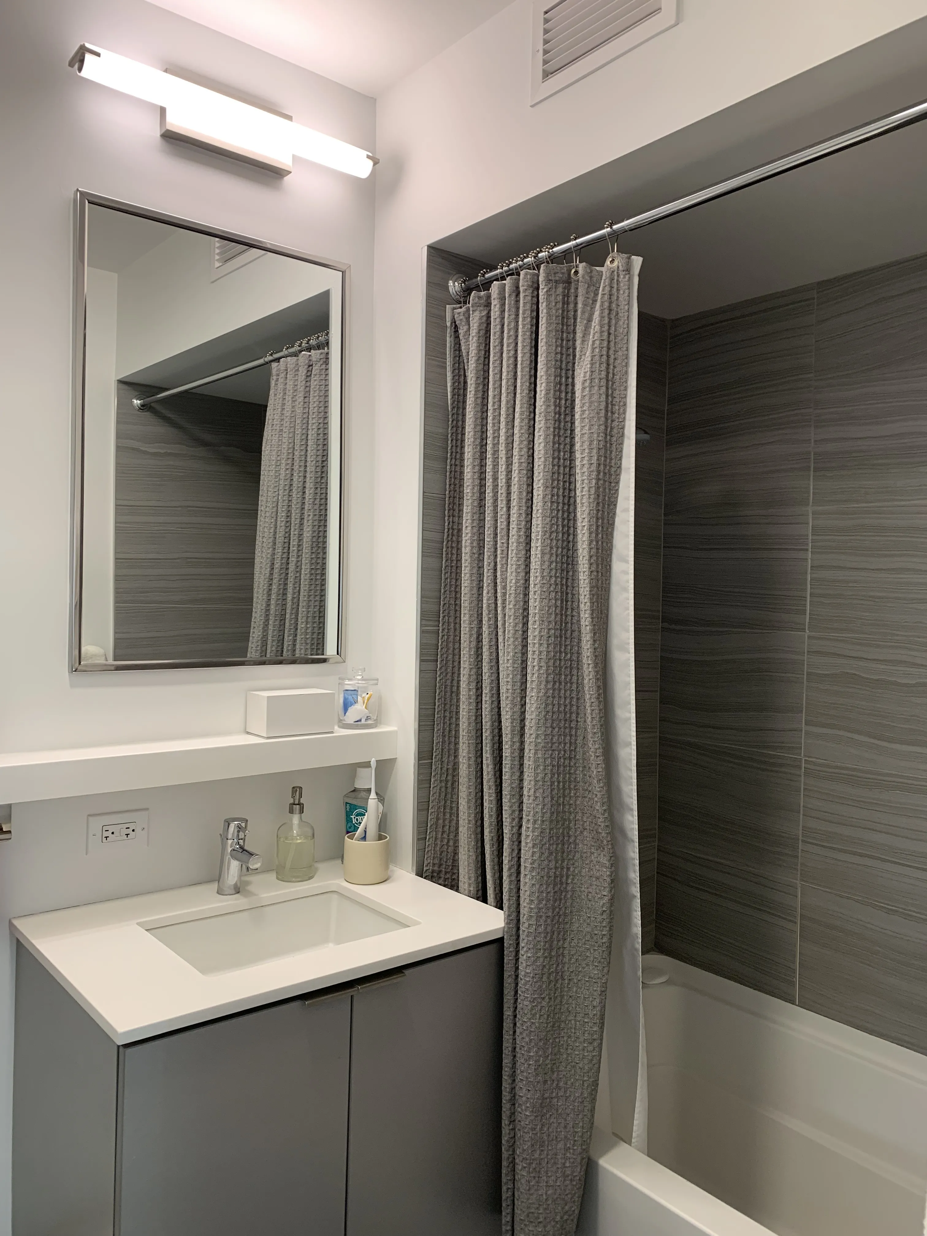 2210 N WASHTENAW AVE 60647-MiCA Apartments-unit#1102-Chicago-IL