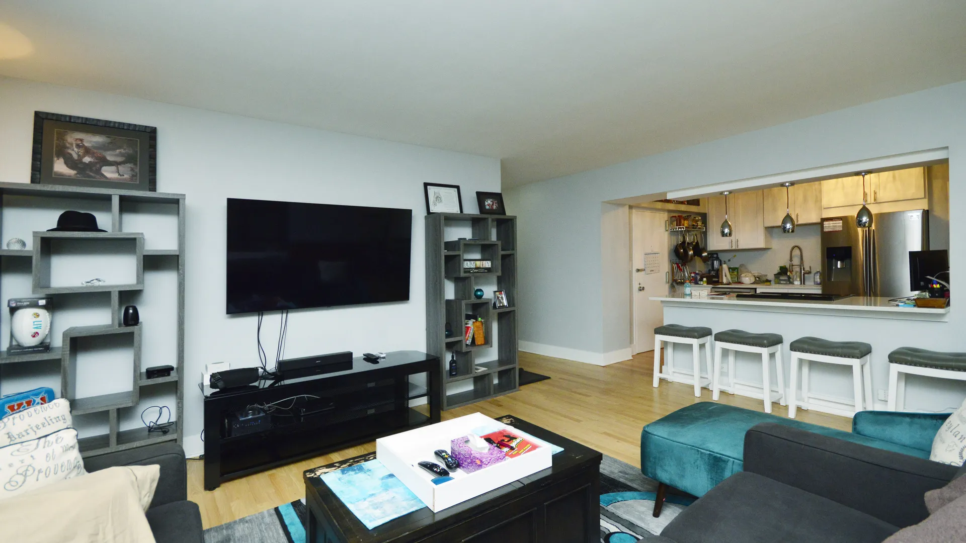 3150 N LAKE SHORE DR 60657-unit#9E-Chicago-IL