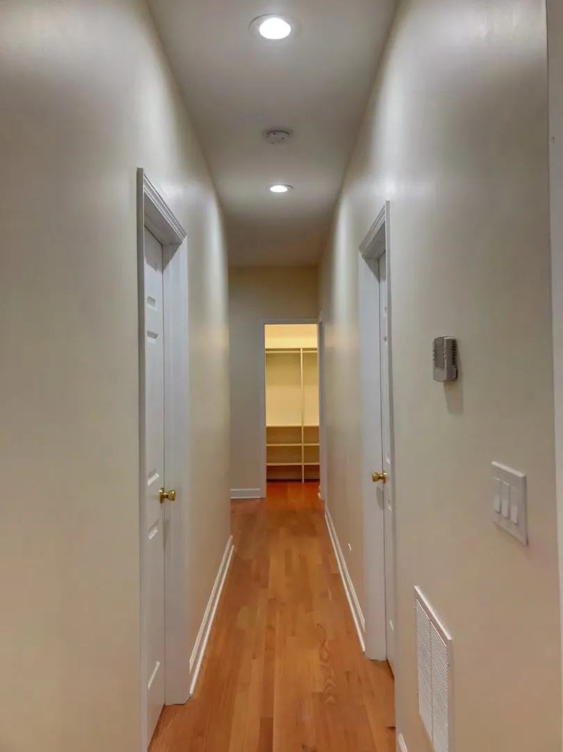 1084 N MARSHFIELD AVE 60622-unit#1R-Chicago-IL