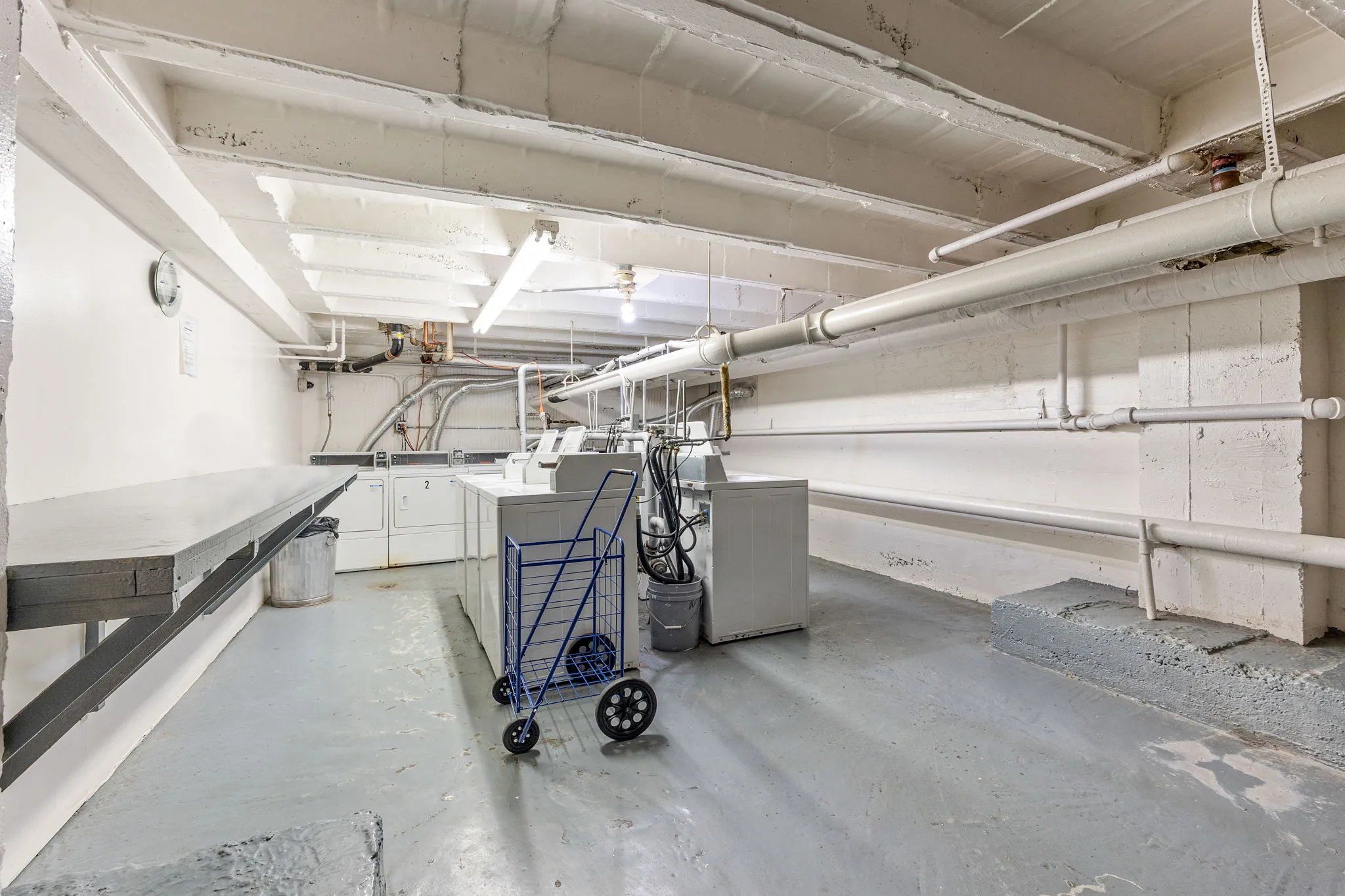 5820 N KENMORE AVE 60660-Kenmore North Apartments-unit#0106-Chicago-IL