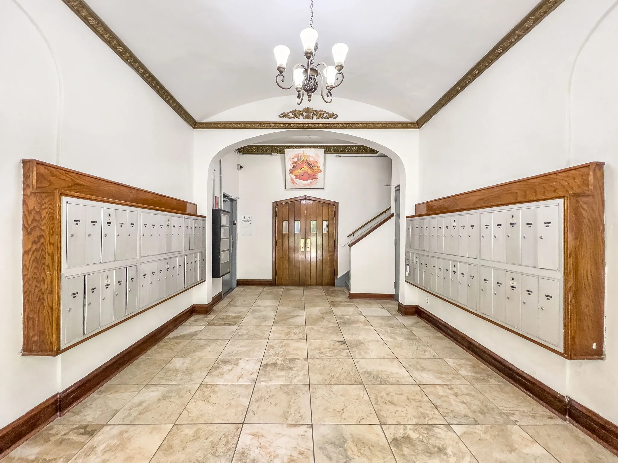 5820 N KENMORE AVE 60660-Kenmore North Apartments-unit#0106-Chicago-IL