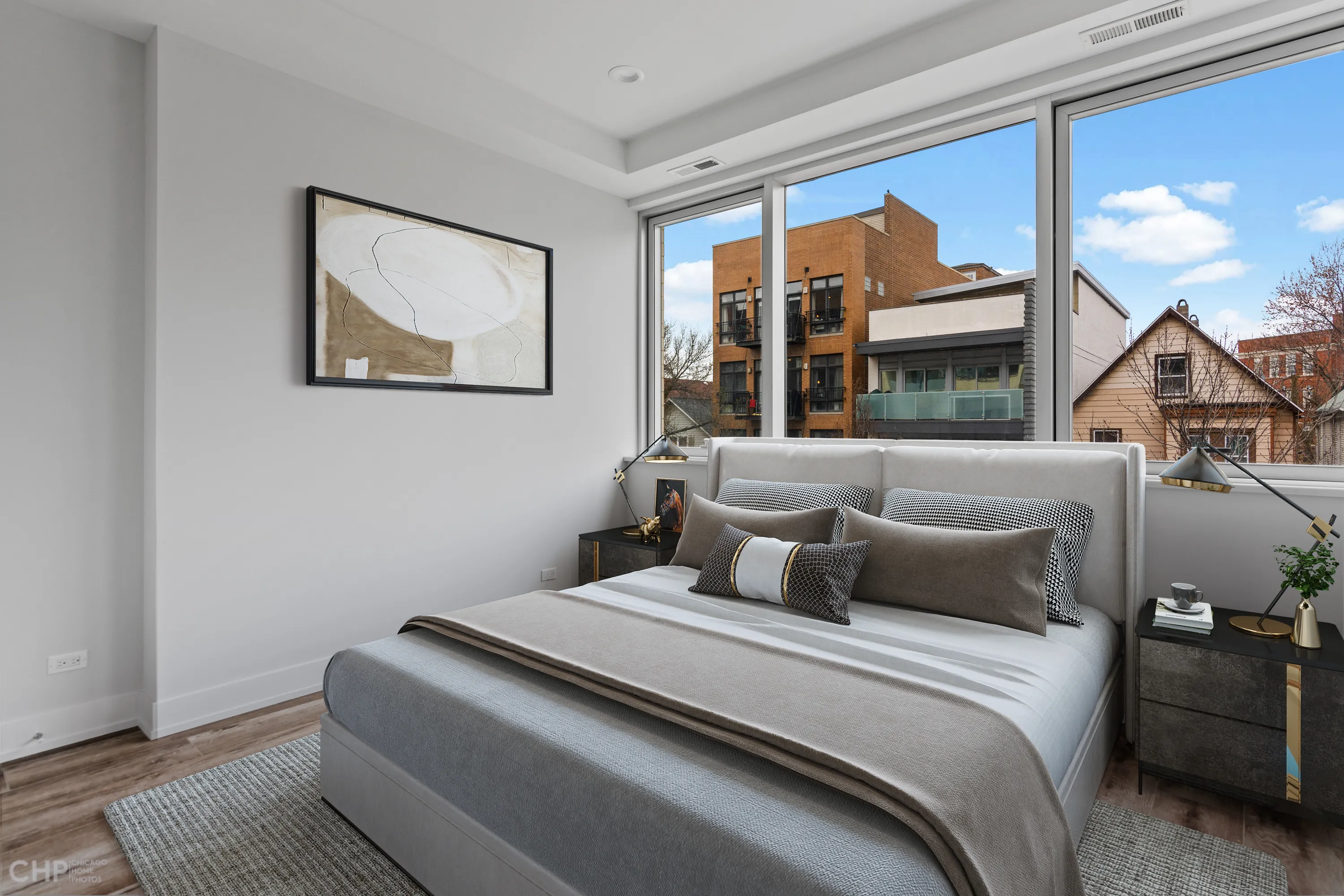 1957 N FAIRFIELD AVE 60647-unit#2I-Chicago-IL