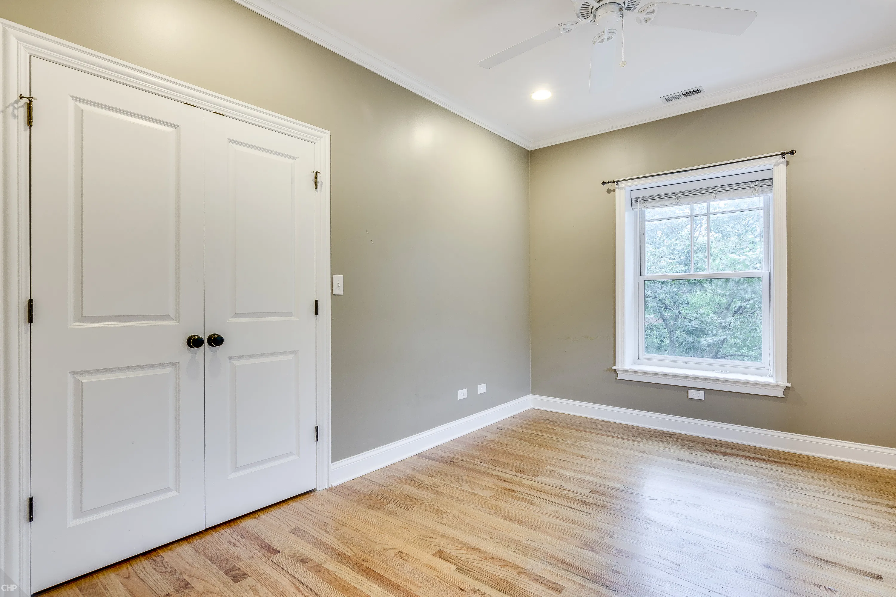 640 HINMAN AVE 60202-unit#2J-Evanston-IL