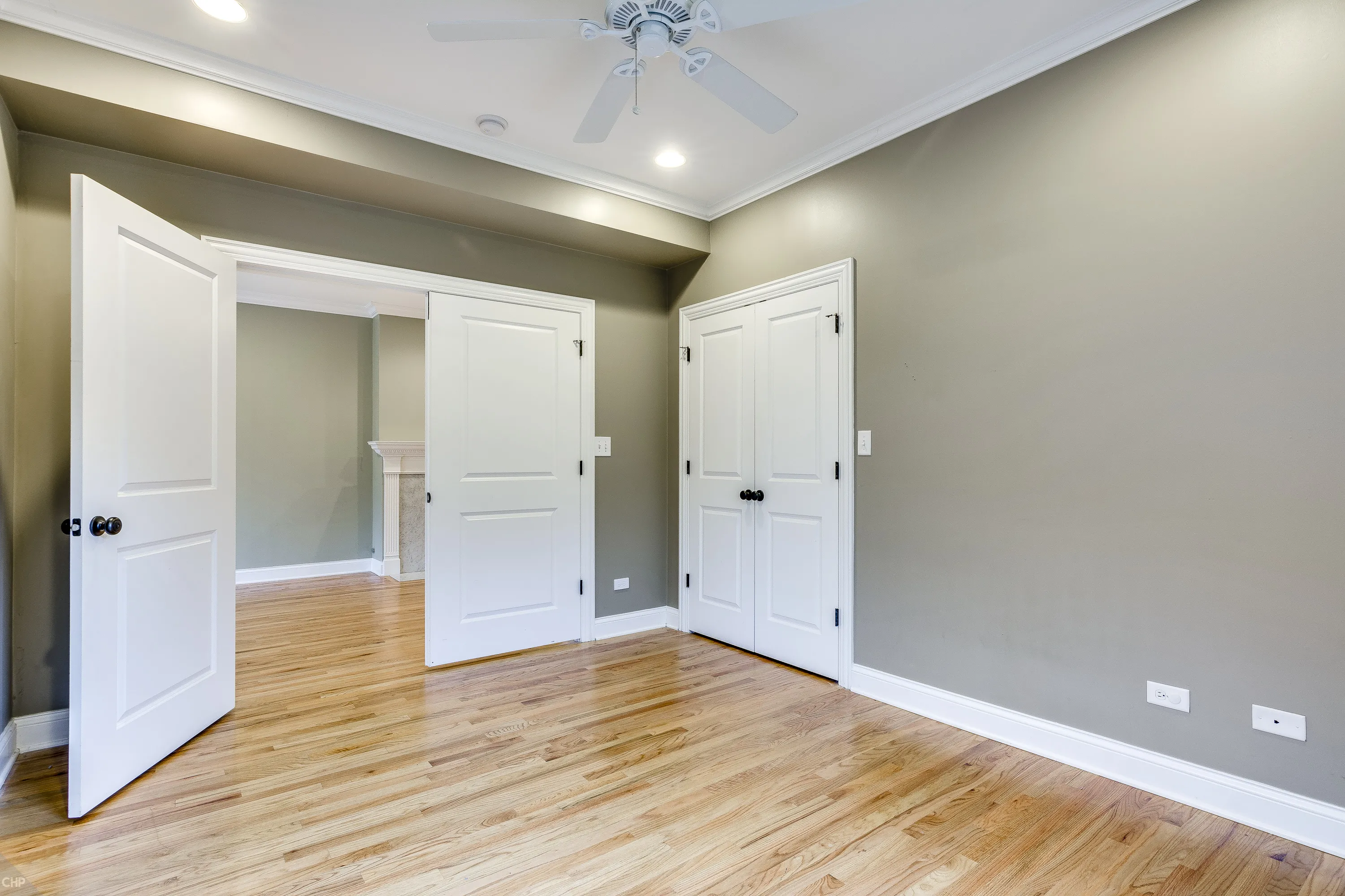 640 HINMAN AVE 60202-unit#2J-Evanston-IL